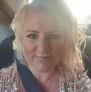 Meet your Posher, Laurellee